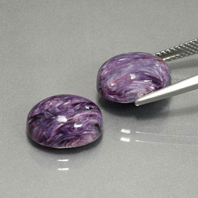 Caroite naturale viola da  ct, taglio ovale, opaco