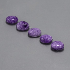 Caroite naturale viola da  ct, taglio ovale, opaco