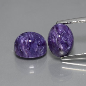 Caroite naturale viola da  ct, taglio ovale, opaco