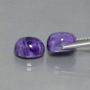 Caroite naturale viola da  ct, taglio ovale, opaco