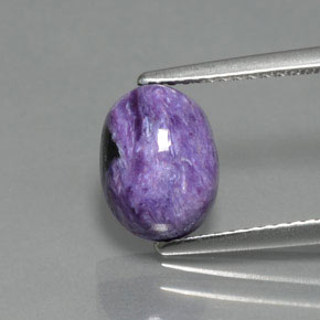 Caroite viola naturale da 2,72 ct, taglio ovale, opaco