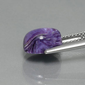 Charoite Viola naturale da 2.81 ct, Taglio ovale, Opaco