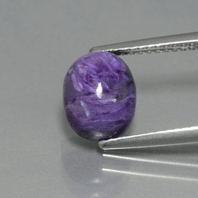 Charoite Viola naturale da 2.60 ct, Taglio ovale, Opaco
