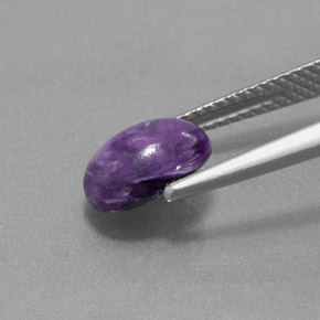 Charoite Viola naturale da 1.54 ct, Taglio ovale, Opaco