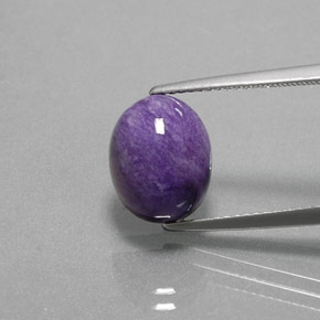 Charoite Viola naturale da 4.20 ct, Taglio ovale, Opaco