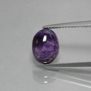 Charoite Viola naturale da 1.84 ct, Taglio ovale, Opaco