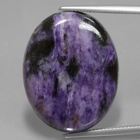 Caroite viola naturale da 31,77 ct, taglio ovale, opaco