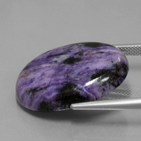 Caroite viola naturale da 31,77 ct, taglio ovale, opaco