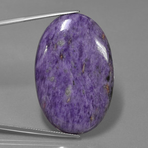 Caroite viola naturale da 62,00 ct, taglio ovale, opaco