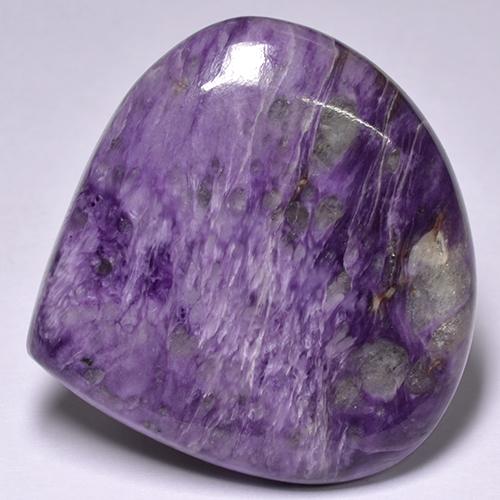 Caroite viola intenso naturale da 56,84 ct, taglio a pera, opaco