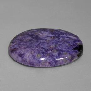 Caroite viola naturale da 108,93 ct, taglio ovale, opaco