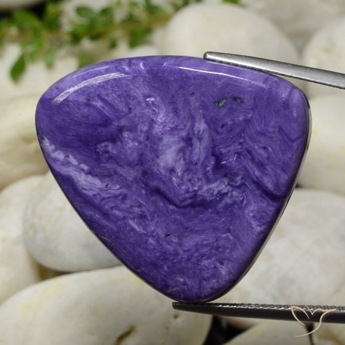 43.59ct Naturale Viola Intenso Charoite, Taglio trillion, Opaco