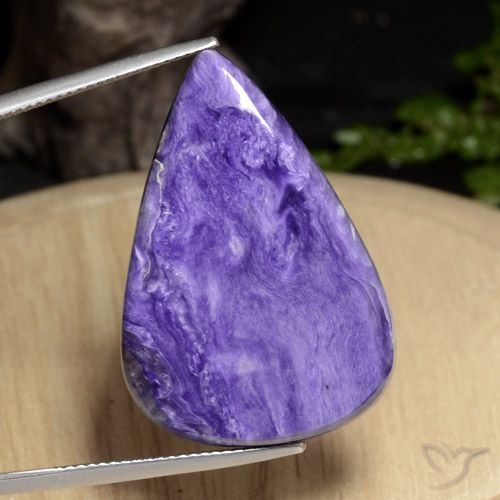 Charoite Velluto Viola Viola naturale da 31.11 ct, Forma a pera, Opaco