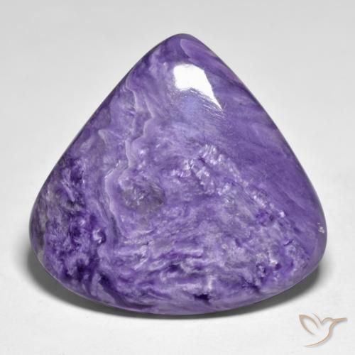 Caroite naturale viola da 51,09 ct, taglio a pera, opaco