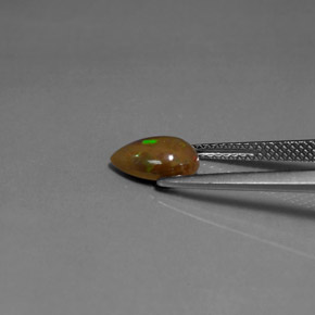 Opale cioccolato naturale multicolore da 0,92 ct, taglio a pera, opaco