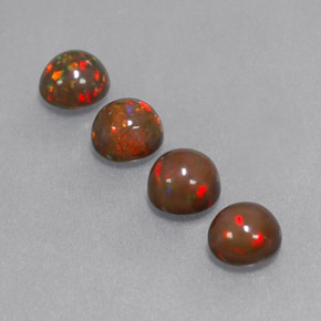 Opale cioccolato naturale multicolore da  ct, taglio rotondo, traslucido