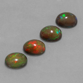 Opale cioccolato naturale multicolore da  ct, taglio ovale, traslucido