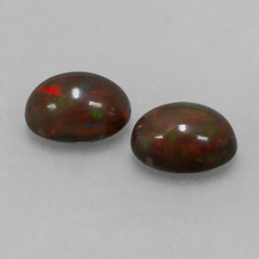 Opale cioccolato naturale multicolore da  ct, taglio ovale, traslucido