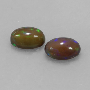 Opale cioccolato naturale multicolore da  ct, taglio ovale, traslucido