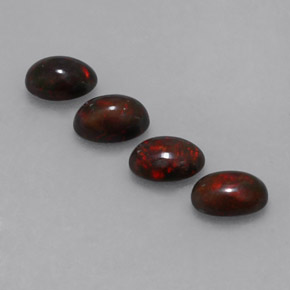 Opale cioccolato naturale multicolore da 1,82 ct, taglio ovale, opaco