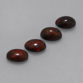 Opale cioccolato naturale multicolore da 1,82 ct, taglio ovale, opaco