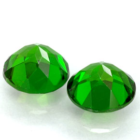 Diopside cromifero naturale verde da  ct, taglio rotondo, VVS
