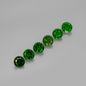 Diopside cromifero naturale verde da  ct, taglio rotondo, VS