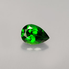 Diopside cromifero naturale verde da 0,68 ct, taglio a pera, VVS-VS
