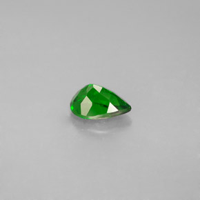 Diopside cromifero naturale verde da 0,60 ct, taglio a pera, VVS