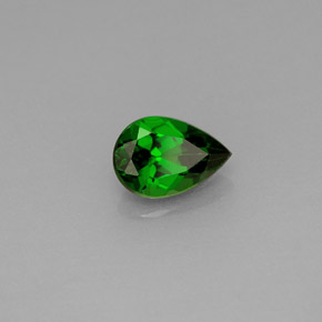 Diopside di cromo Verde naturale da 0.64 ct, Forma a pera, VS