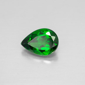 Diopside cromifero naturale verde da 0,62 ct, taglio a pera, VS