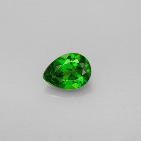 Diopside cromifero naturale verde da 0,69 ct, taglio a pera, VS