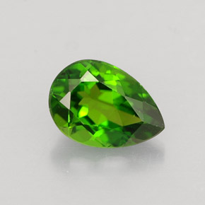 Diopside cromifero naturale verde da 0,80 ct, taglio a pera, VVS-VS