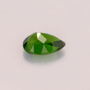 Diopside di cromo Verde naturale da 0.76 ct, Forma a pera, VVS