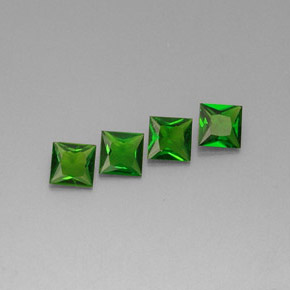 Diopside cromifero naturale verde da  ct, quadrato, VVS-VS