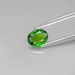 Diopside cromifero naturale verde da 0,33 ct, taglio ovale, VS
