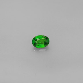 Diopside cromifero naturale verde da 0,30 ct, taglio ovale, VS