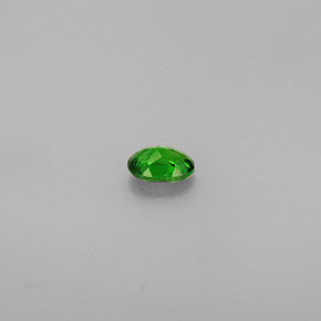Diopside cromifero naturale verde da 0,30 ct, taglio ovale, VS