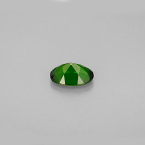 Diopside cromifero naturale verde da 0,80 ct, taglio ovale, VS