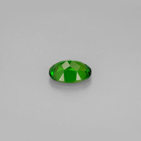 Diopside cromifero naturale verde da 0,84 ct, taglio ovale, VS