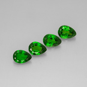 Gemme di Diopside di cromo Verde naturale da  ct, Forma a pera, VS