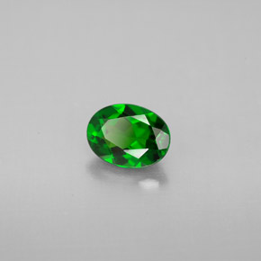 Diopside cromifero naturale verde da 0,84 ct, taglio ovale, VVS-VS