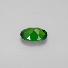 Diopside cromifero naturale verde da 0,79 ct, taglio ovale, VVS-VS