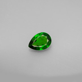 Diopside cromifero naturale verde da 0,58 ct, taglio a pera, VVS-VS