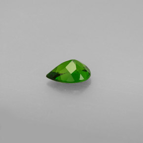 Diopside cromifero naturale verde da 0,65 ct, taglio a pera, VS
