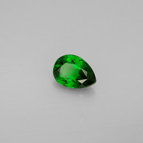 Diopside cromifero naturale verde da 0,73 ct, taglio a pera, VS