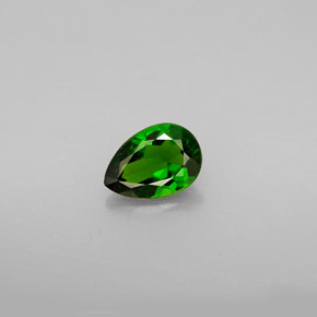 Diopside di cromo Verde naturale da 0.69 ct, Forma a pera, VS