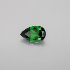 Diopside cromifero naturale verde da 0,90 ct, taglio a pera, VVS-VS
