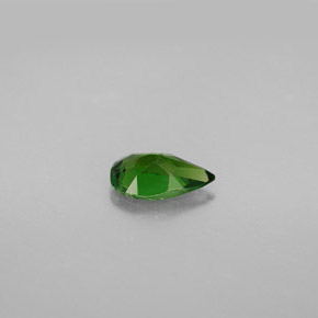 Diopside di cromo Verde naturale da 0.72 ct, Forma a pera, VS