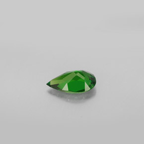 Diopside cromifero naturale verde da 0,77 ct, taglio a pera, VS